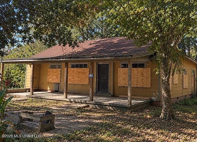 1st image of 2161 W McDowell Rd