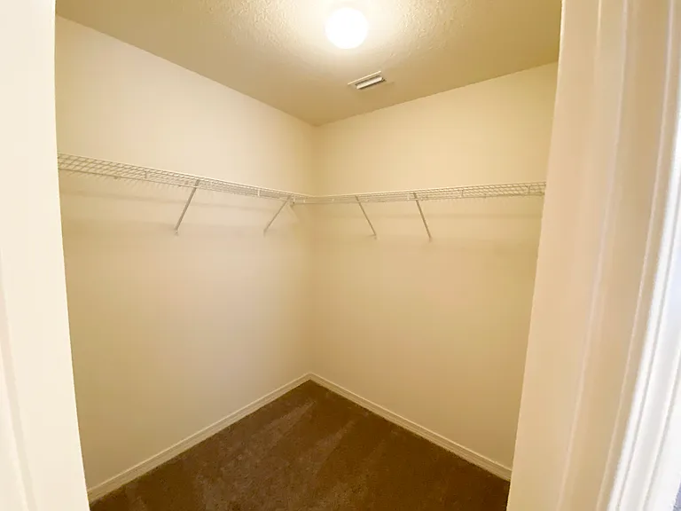 11801 Balsam Ct — Photo 13