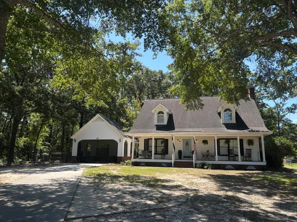 40 Club Forest Ct, Sumter, SC 29154