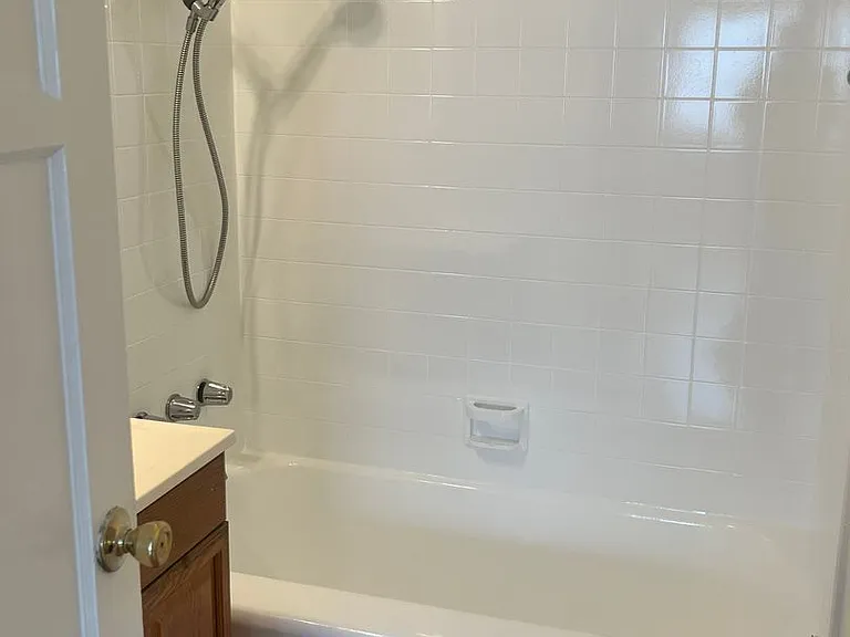 2584 S Sepulveda Blvd — Photo 15