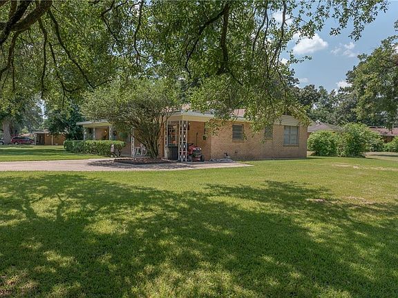 3rd image of 5110 Richard Ave