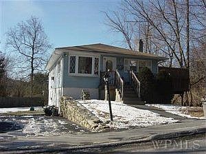 89 Putnam Drive