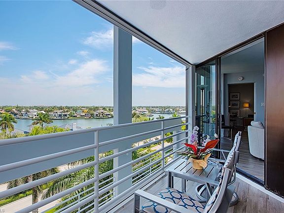 3rd image of 4751 Gulf Shore BLVD N #704