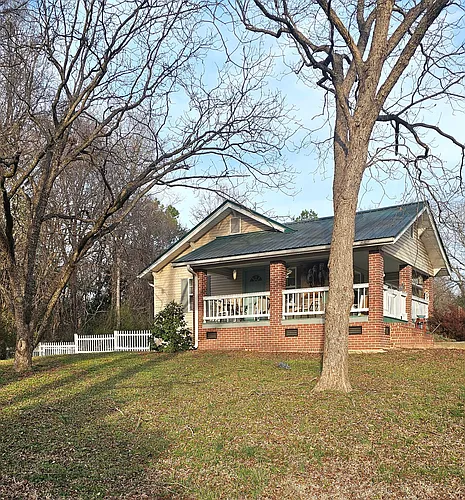 404 Moss Springs Rd Photo 1
