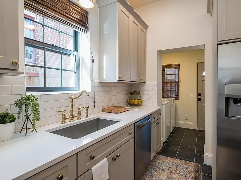 4539 W 33rd Ave — Photo 10