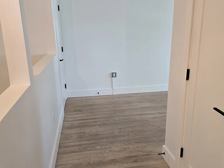 1401 Charles St #A — Photo 12