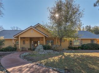 41053 Shandee Ln, Ahwahnee, CA