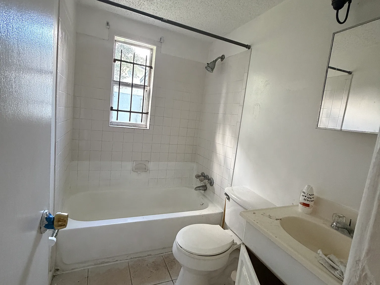 4 bed, 1016 sqft, $1,550 — Photo 4