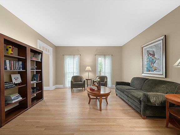 5th image of 4203 Richwood Ct