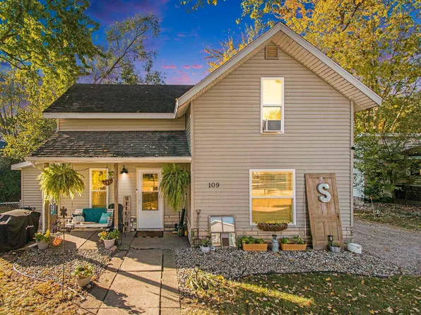 109 W Huntington St, North Webster, IN 46555