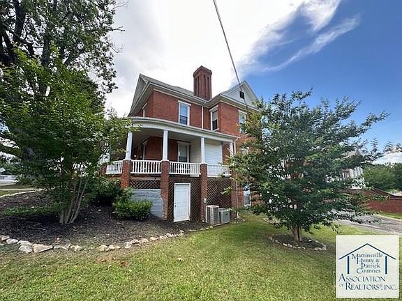 3rd image of 100 Cleveland Ave