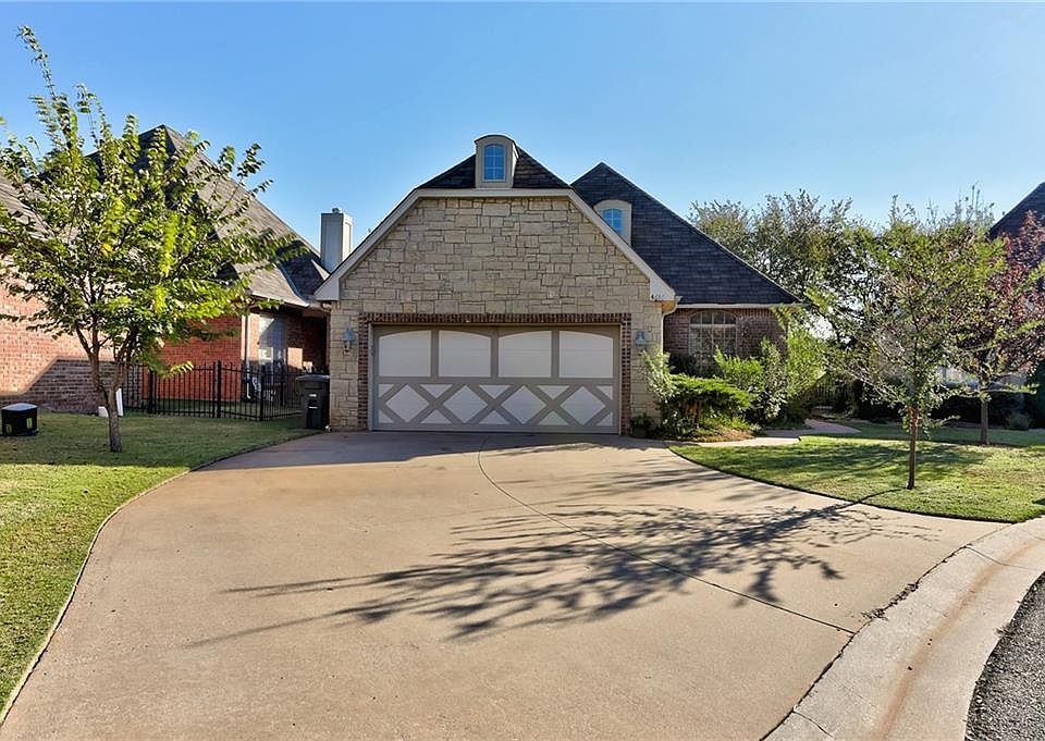 1st image of 4616 Olde Village Cir