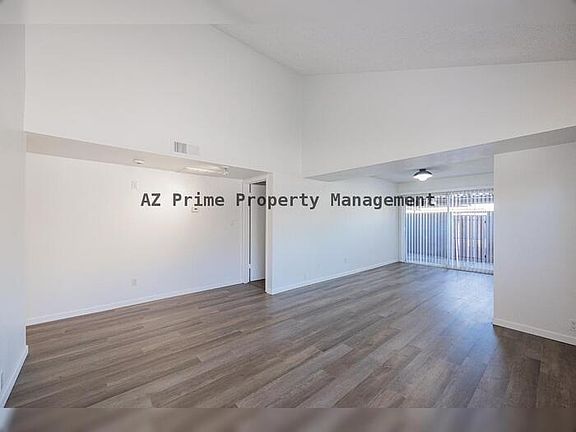 3rd image of 900 S Hacienda Dr Unit B