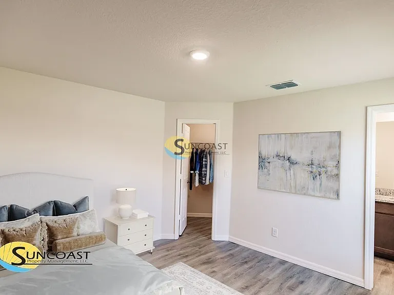 448 Tioga St — Photo 13