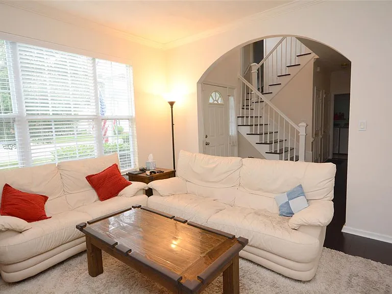 414 Sawyers Mill Xing — Photo 18