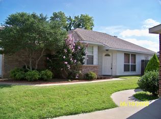 849 Bentree Dr, Fort Worth, TX 76120