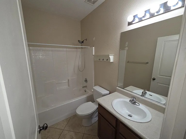 12906 E Acosta St — Photo 14