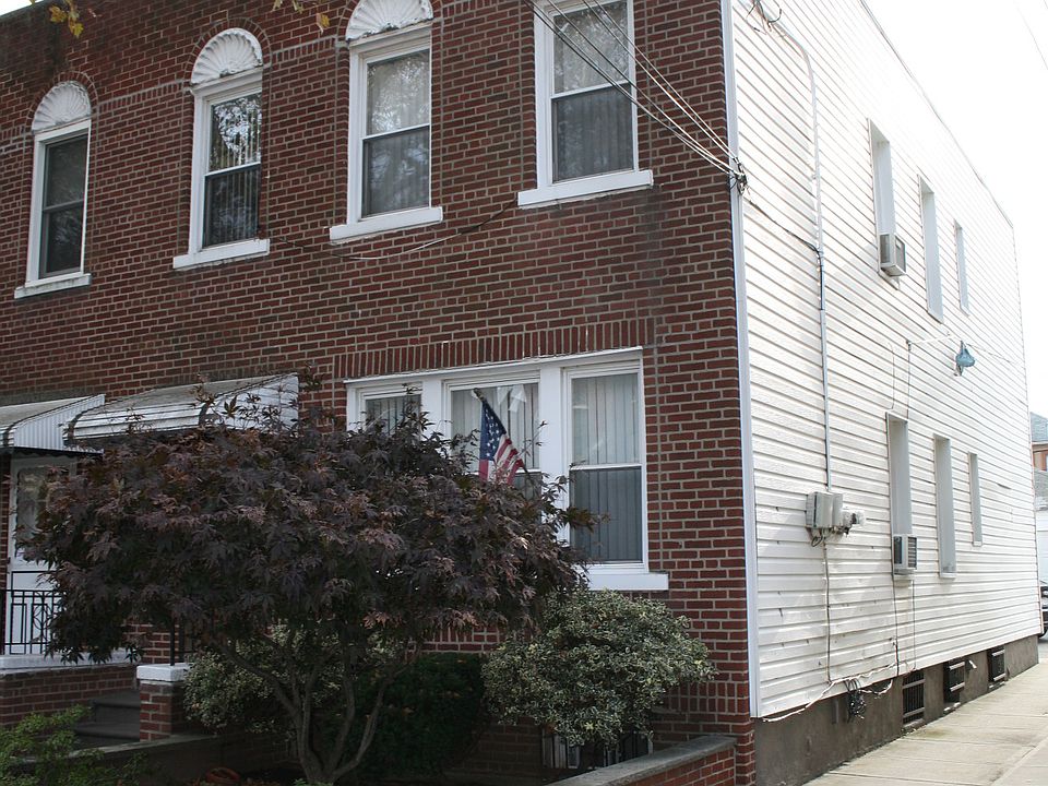Front view brick new windows