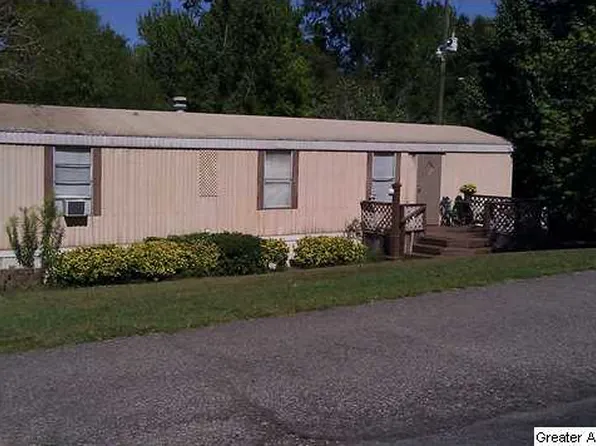 5640 Rockdale Rd, Bessemer, AL 35022