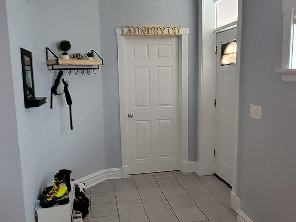 3rd image of 3622 N Ashland Ave #1
