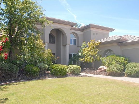 2nd image of 6404 La Posta Dr