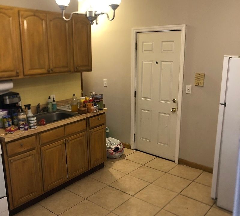 1st image of 24-23 29th St #1F