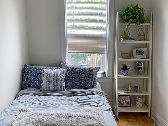 4th image of 1831 W Evergreen Ave #3R