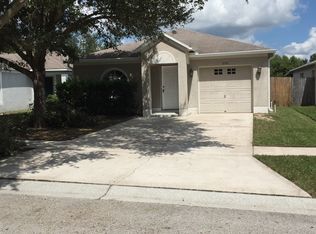 1026 Harvest Moon Dr, Seffner, FL 33584
