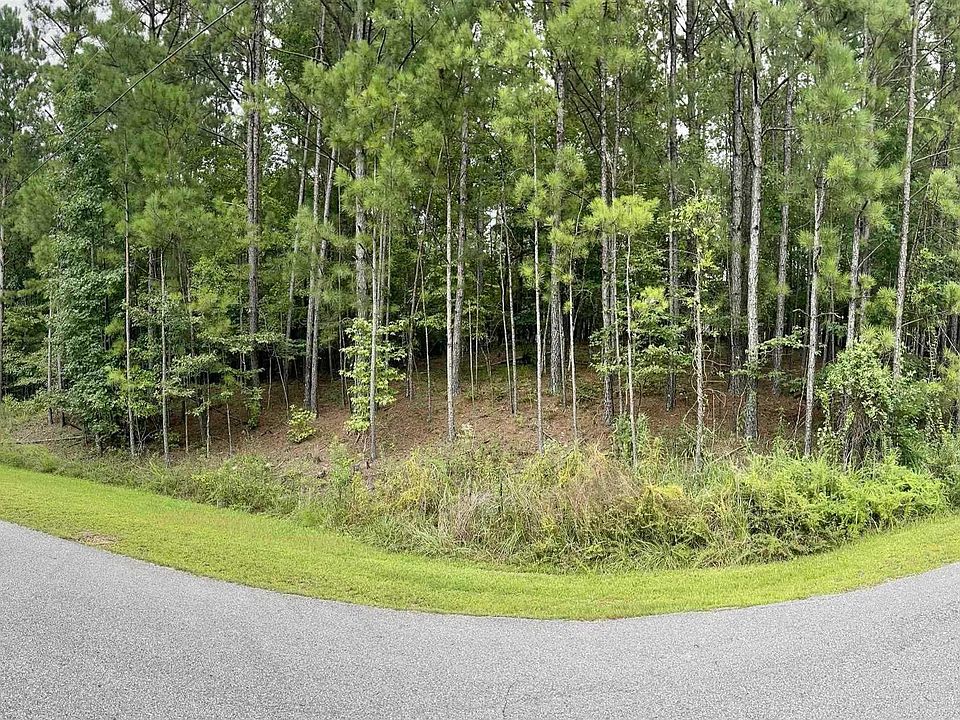 1st image of 303 Baron Dr #14