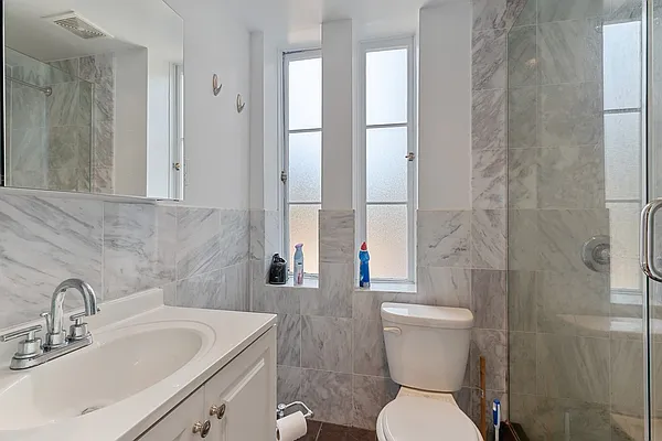 Rented by MNS | media 15