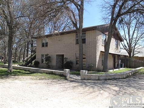 1st image of 111 Greenwood Dr