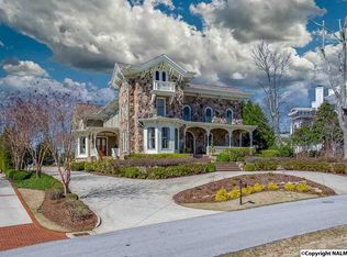 20 Ledge View Dr SE, Huntsville, AL 35802