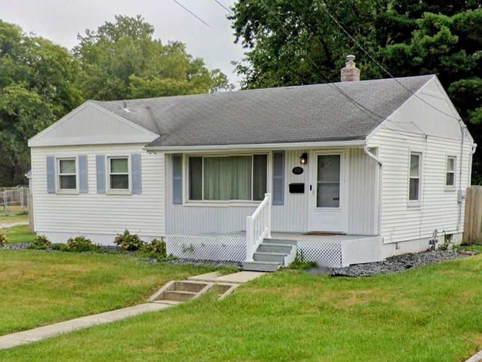1st image of 3715 Abbott St