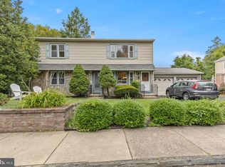 209 Hillside Ave, Jenkintown, PA 19046
