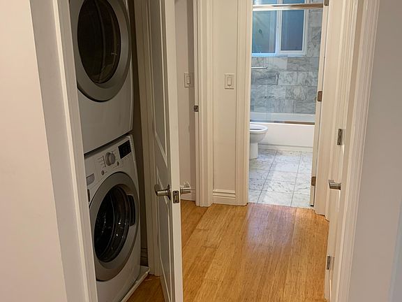 4th image of 260 College Ave APT B