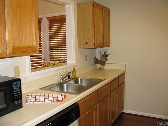 5th image of 110 Forest Oaks Dr Unit 110