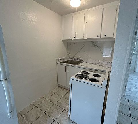3rd image of 20 NW 6th Ave #C