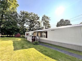 32 Millstream Ct, Clark Mills, NY 13321