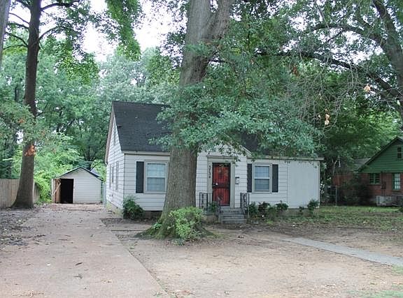 2nd image of 3734 Fairoaks Ave