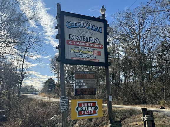 5th image of Molly Hollow Rd