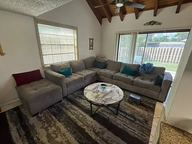 2560 Azalea Ave — Photo 18