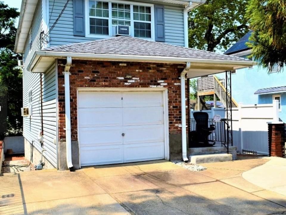 1st image of 288 Frederick Avenue