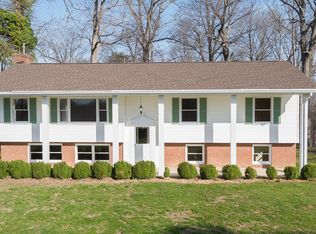 301 Normans Ln, Troutville, VA 24175