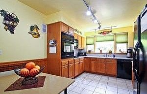 4th image of 6071 N Caldwell Ave