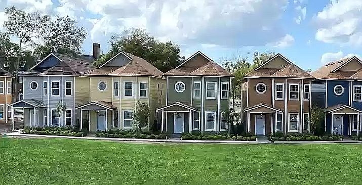 1st image of 513 Sunbranch Ln