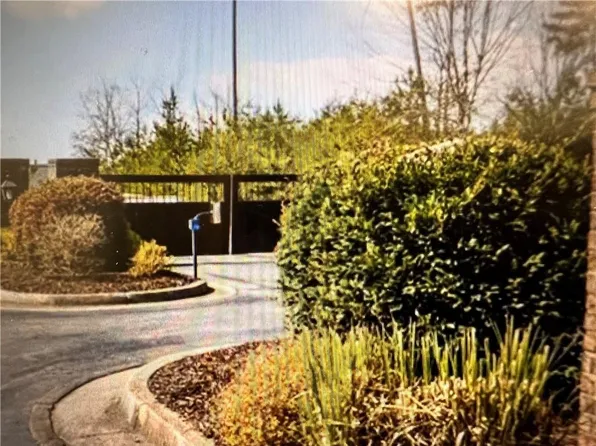 6039 Bluewater Blvd #63, Gainesville, GA 30506