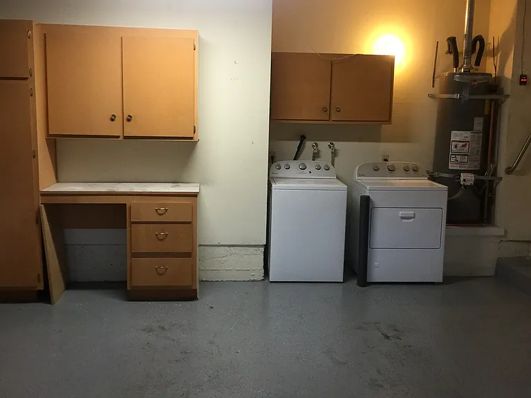 962 Casper Ave — Photo 10