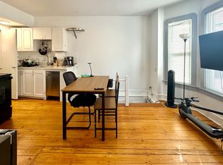 32 Fairmont Ave #1F, Cambridge, MA 02139
