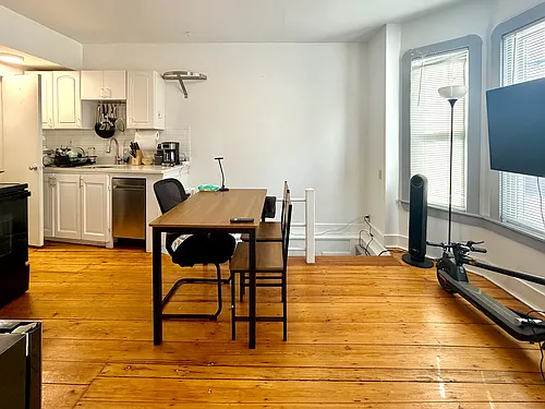 32 Fairmont Ave #1F Photo 1