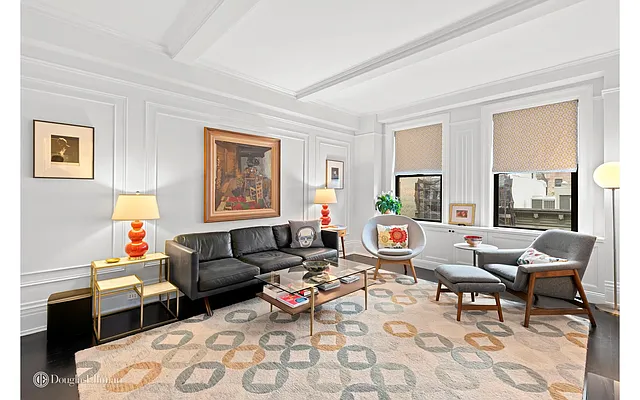 Rented by Douglas Elliman | media 35